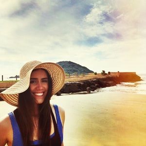 Meet your Posher, Regan